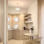 Sia's * Kalamata