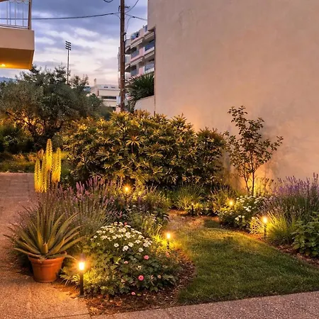 Sia's Apartamento Calamata